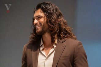 Can Yaman altezza